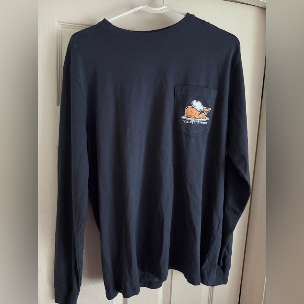 Vineyard Vines Navy Crewneck Thanksgiving edition! NWOT WILL SHIP SAME DAY - Picture 2 of 5